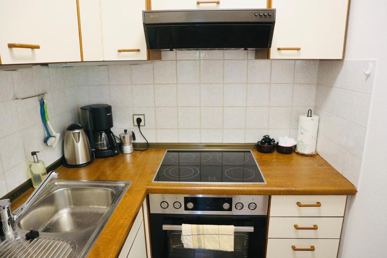 Seeglanz-Apartment Istayunixi Seenaehe-Terrasse-Netflix Онинген Екстериор снимка